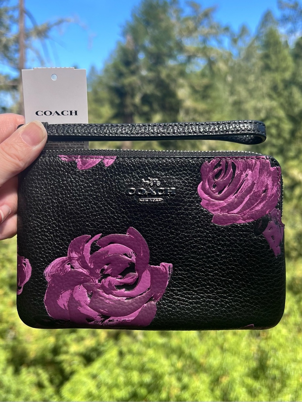 COACH Corner Zip Wristlet in Purple Rose Floral Print CCJ70 NWT AUTHENTIC